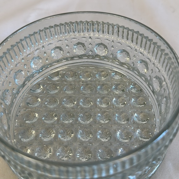 Victorian Trading Co Glass Powder/Trinket Box Silver Tone Lid - Picture 10 of 16